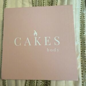 Cakes Body Grippy Cakes Plus Size